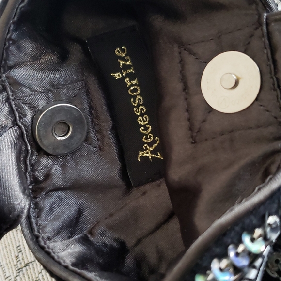 🌲Accessorize velvet sequined potlis - Picture 7 of 8